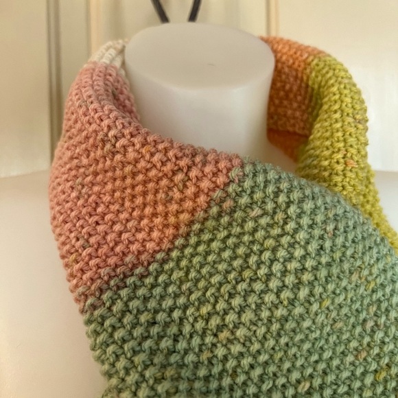 Scarf/Neck warmer - hand knit new - Picture 4 of 7